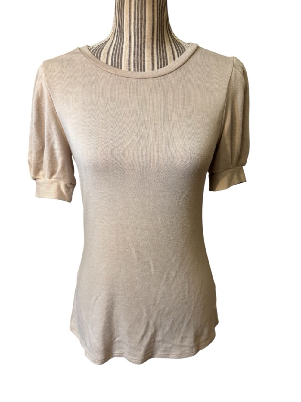 Les Amis Top Small Light Beige Short Puff Sleeves Crewneck Tunic Rayon Stretchy